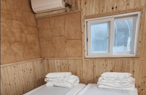 Kyul-tong House | Gangjin Dahyang Sochuk Bed and Breakfast