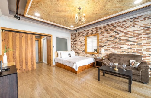 Gangneung House | Gangneung Jd38 spa Pension