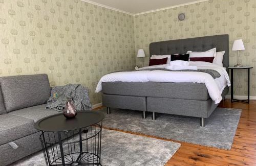 Klintehamn House | Gannarve Gård