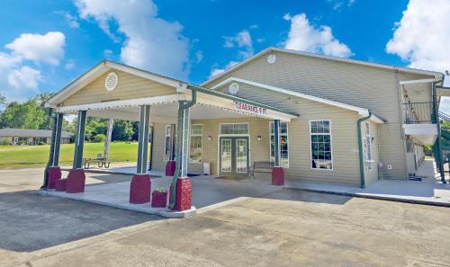 Pine Mountain Hotel | Garden Inn and Suites near Callaway Gardens Pine Mountain