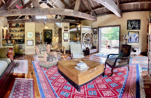 Point Arena House | Gardener’s Delight and Family Retreat – 5 minutes to town and stunning beaches