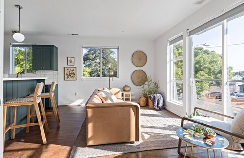 Downtown Apartment | Gardenia at Evergreen