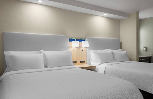 Aiken Hotel | Garner Hotel Aiken South by IHG