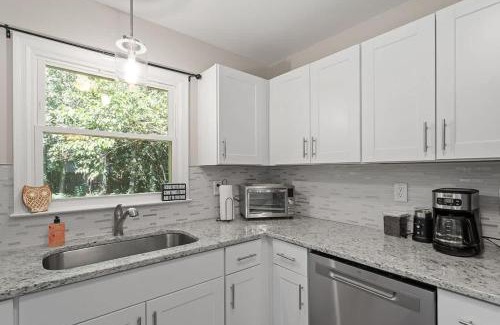 Garner House | Garner Relaxing Stay