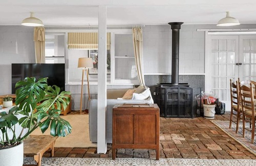 Borenore House | Garru Farm - Cosy Country Escape, Close to Wineries