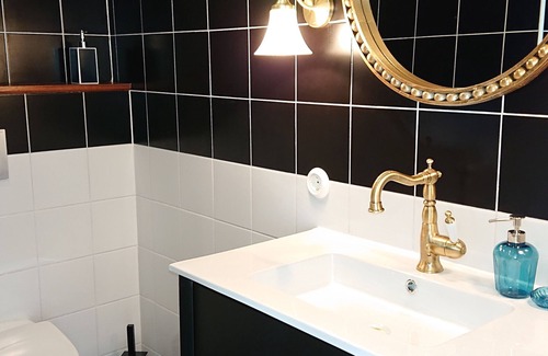 Askersund Bed & Breakfast | Garvaregården Hotel and B&B