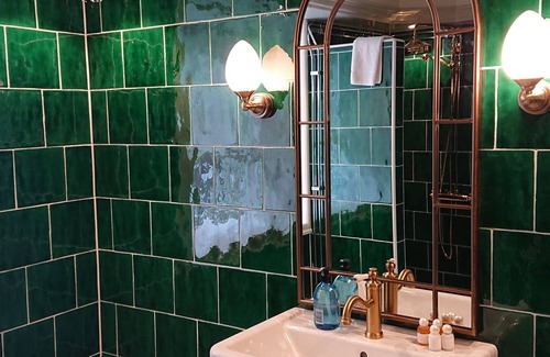 Askersund Bed & Breakfast | Garvaregården Hotel and B&B