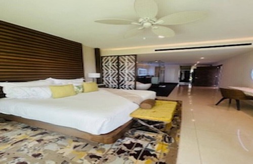Puerto Juarez Hotel | Garza Blanca hotel with AC, WiFi, fitness room in serene Cancun