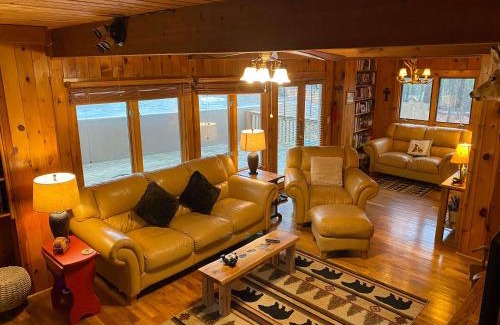 Tate House | Gated Golf & Lake community - North GA Mountains