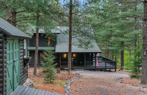 Vein Mountain House | Gated neighborhood - Hot Tub & Fire Pit