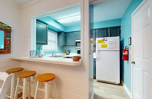 Pelican Bay House | Gated & quiet getaway in Wild Dunes Resort with pool - 200 yards to the beach