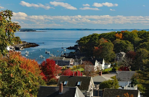 New Harbor House | GATEHOUSE The Moorings, ocean views, pool & close to Pemaquid beach!