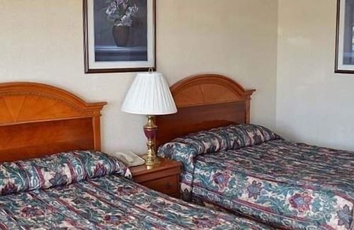 Fairfield Hotel | Gateway Inn Fairfield