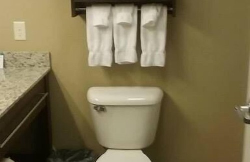 Tea Hotel | Gateway Park Hotel and Suites