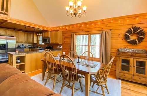 Bostic Cabin | Gather & Relax at Whispering Pines Cabin!