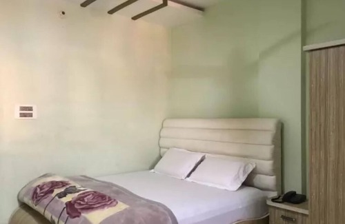 Mau Ranipur Hotel | Gaurav Guest House