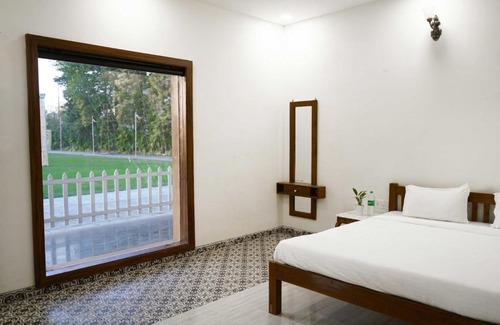 Bhopal Resort | Gauri Greens