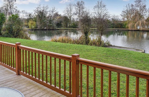 Saxmundham Cottage | 2 bedroom accommodation in Carlton Meres Country Park. near Saxmundham