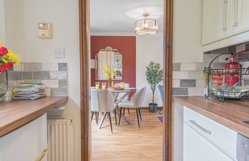 Allithwaite Cottage | Gorgeous cottage Walk to pub Free access to Spa: Hot tub,swimming pool