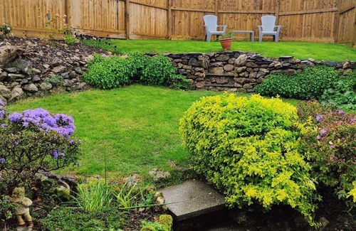 Allithwaite Cottage | Gorgeous cottage Walk to pub Free access to Spa: Hot tub,swimming pool
