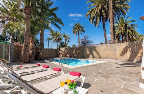 Santa Lucia Ski Chalet | GC0242 Holiday cottage with private pool in Santa Lucía