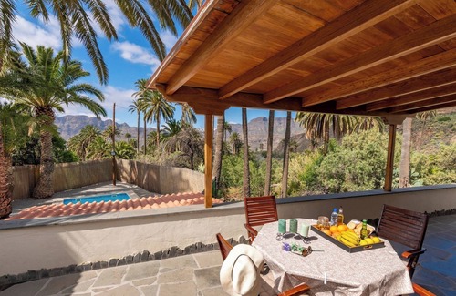 Santa Lucia Ski Chalet | GC0242 Holiday cottage with private pool in Santa Lucía