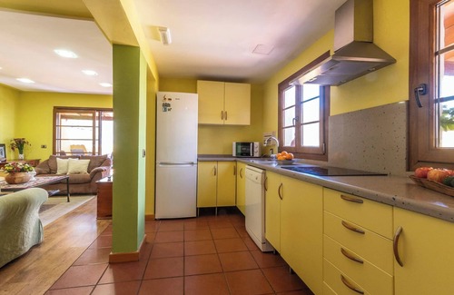 Agaete Ski Chalet | GC0366 House with heated pool in El Valle de Agaete