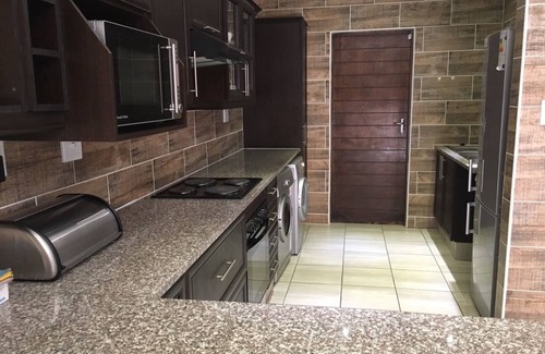 Richards Bay House | Gecko Inn Guest House