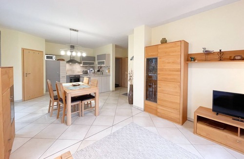 Koelpinsee Apartment | Gemütlich & Liebevoll Eingerichtete, 76qm Große, Ferienwohnung für 4 Personen