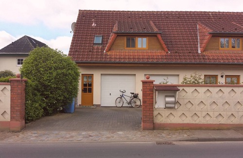 Poseritz Apartment | Gemütlich und Günstig Nach Rügen. Cosy and Affortable