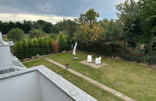 Wischuer Apartment | Gemütliche Fewo mit Balkon Nahe der Ostsee - 2 Schlafzimmer - Ferienwohnung Svenja