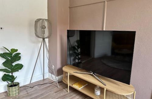 Neumuenster Apartment | Gemütliche Wohnung im Zentrum