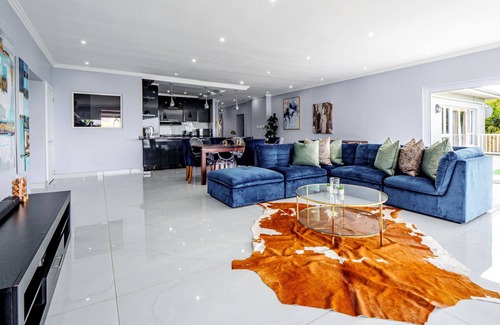 Durban North House | Gemmell Place - Four Bedroom House, Sleeps 8