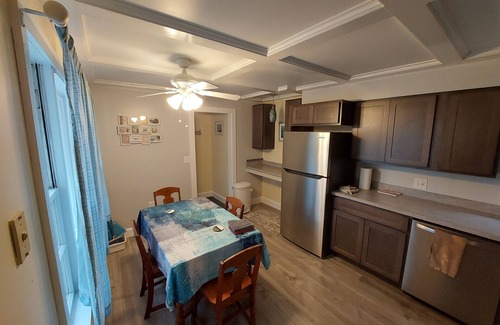 Geneva-on-the-Lake House | Geneva on the Lake HOT SPOT, 3 bedrooms/w loft,2 bath ,sleeps 8-10. Huge deck .