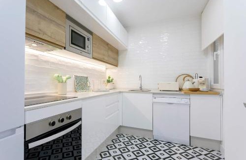 Ensanche Centro Apartment | Genteel Home Teatro Soho