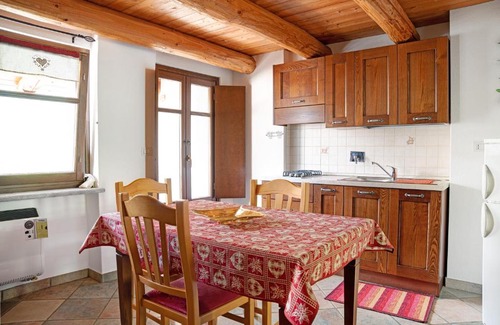 San Michele Prazzo Apartment | Genzianella Tano di Grich