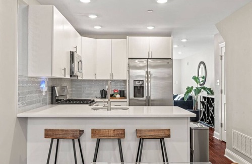 Graduate Hospital Apartment | Getaway in the heart of the city