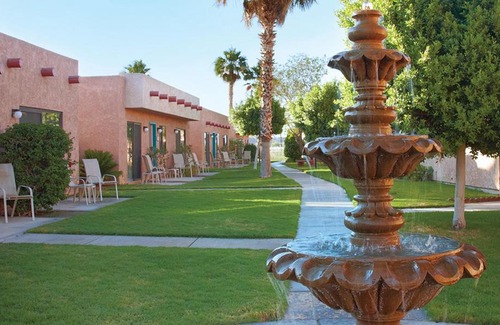 Lake Havasu City Hotel | GetAways at Havasu Dunes Resort