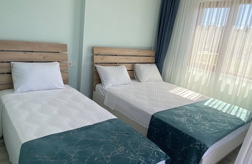 Ezine Hotel | Geyikli Paris Otel