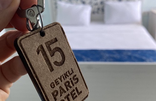 Ezine Hotel | Geyikli Paris Otel