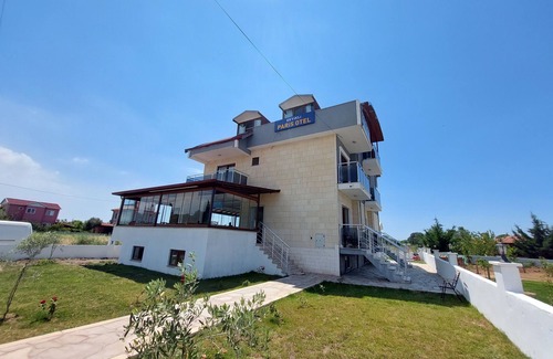 Ezine Hotel | Geyikli Paris Otel