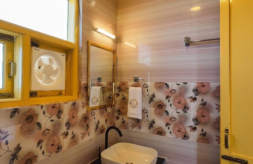 Sidhpur Hotel | Ghar Bar Boutique Stay & Cafe