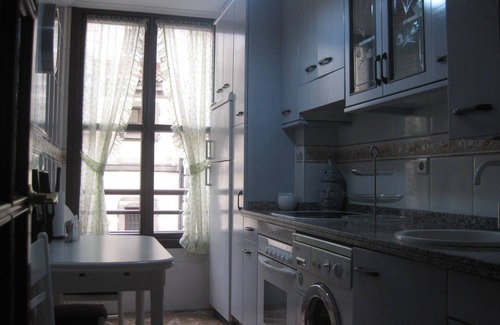 Gijon City Centre Apartment | Gijón center. BEACH (VUT-396-AS) wifi