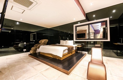 Gimje Hotel | Gimje M Hotel Drive-in