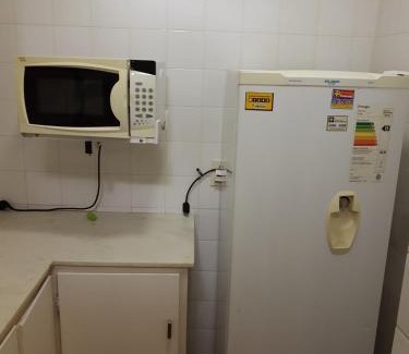 Aidy Grill House | Gin Tonic