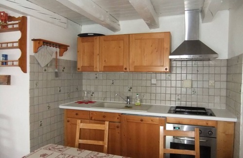 La Croisette Cottage | Gite at Col de La croisette between Jura and Alps near Geneva