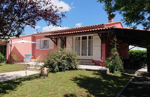 Vindelle Cottage | GITE OF MERONNE IN CHARENTE