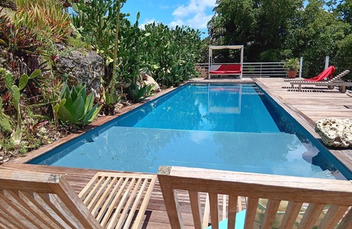 Saint-Francois Cottage | GITE SAINTOISE (Gîtes de l'Anse) St François, Splendid swimming pool, Near the beach