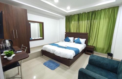 Sualkuchi Hotel | GK Palace