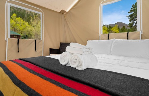 Poudre Park House | Glamp 3- Coyote Pack